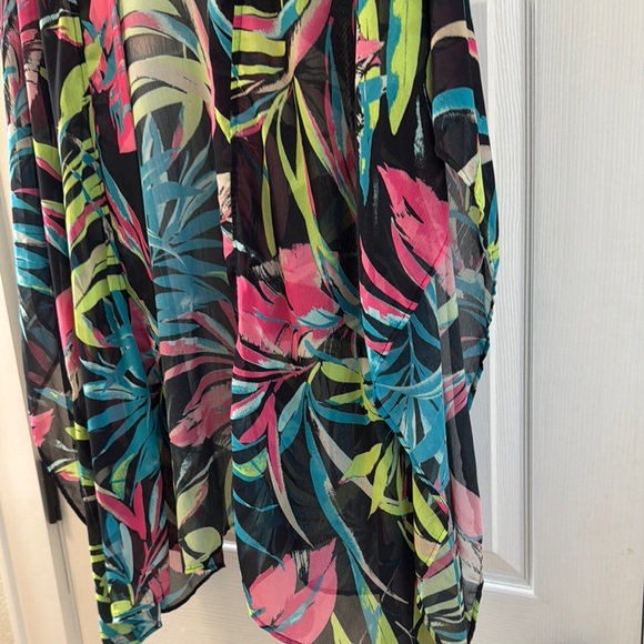 Chico's Blue and Pink Tropical Pattern Oversized Kimono - Picture 3 of 5